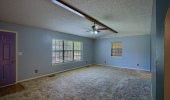 914 Thelma St, Benton, AR 72015