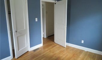 52 Avenel St, Avenel, NJ 07001