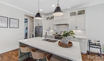 3430 Cosby Pl, Charlotte, NC 28205