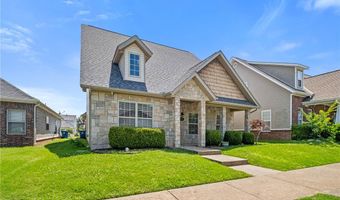 1514 NE Young Ave, Bentonville, AR 72712