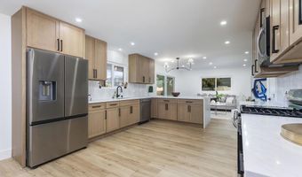 5995 BROADMOOR Dr, La Mesa, CA 91942