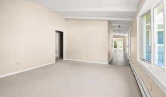 85 Gateway Rd, North Kingstown, RI 02852