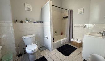 94 Mount Pleasant Ave 1, Boston, MA 02119