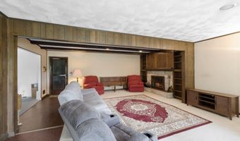 213 S Clark St, Auburn, IN 46706