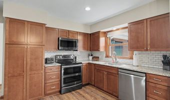 1607 Olde Post Rd, Ashland, OH 44805