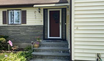 12 Pine Point Dr, Bridgeport, CT 06606