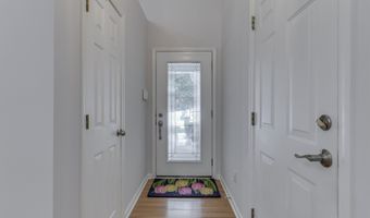 1314 Summerhouse Dr, Indianapolis, IN 46217