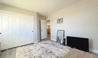 10023 Canyon Hills Ave, Las Vegas, NV 89148