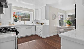 275 Arbolada Dr, Arcadia, CA 91006