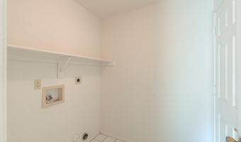 1862 N CENTER Ave, Casa Grande, AZ 85122