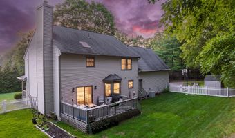 489 Hoyt St, Darien, CT 06820