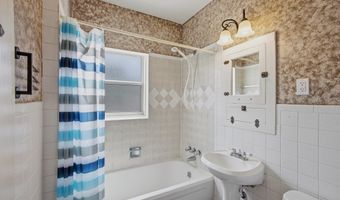 703 W Sul Ross, Alpine, TX 79830