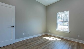 2002 Cherry Xing, Benton, AR 72015