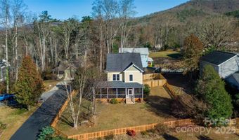 11 Forest Park Ln, Asheville, NC 28803