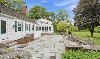 16 Storybrook Ln, Amherst, NH 03031