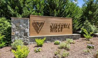 318 Avery Trail Dr, Arden, NC 28704