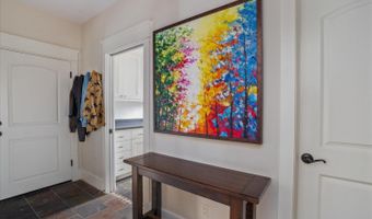 501 Rosebush Ct, Angels Camp, CA 95222