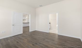 639 Pine Dune Ln, Aberdeen, NC 28315