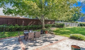 1260 Capilano Dr, Shreveport, LA 71106