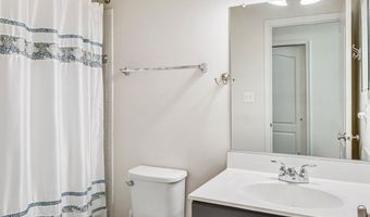 24247 PURPLE FINCH Dr, Aldie, VA 20105