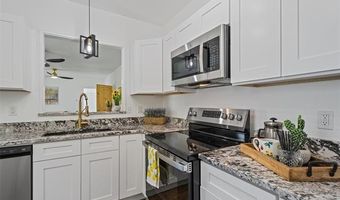 515 S Creek Ave, Bartlesville, OK 74003