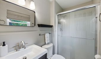 1211 Tellico Ave E, Athens, TN 37303