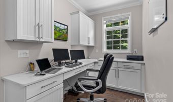 1201 Pegram St, Charlotte, NC 28205