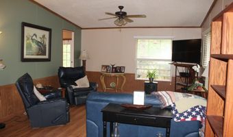 429 River Road Dr, Bogue Chitto, MS 39629