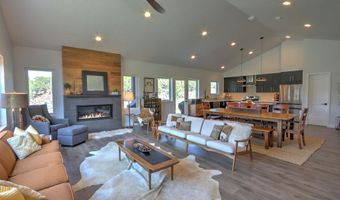 951 Hidden Valley Dr, Glenwood Springs, CO 81601
