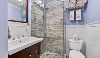 401 Bay Shore Dr 17B, Barnegat, NJ 08005