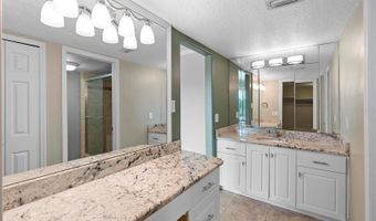 652 LAKE VILLAS Dr D, Altamonte Springs, FL 32701