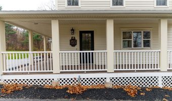 853 Oxford St S, Auburn, MA 01501
