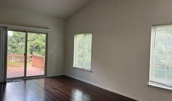 5888 Villa France Ave, Ann Arbor, MI 48103