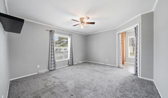 701 Missouri River Dr, Adrian, MI 49221