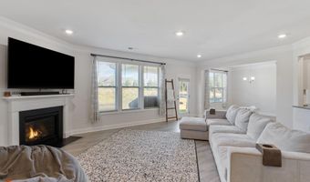 6015 Thicket Ln, Boiling Springs, SC 29316