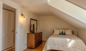 726 Washington St, Coventry, RI 02816