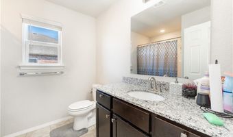 6704 Pilgrim Rd, Bentonville, AR 72713