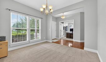 688 Stoney Creek Ln, Ballwin, MO 63021