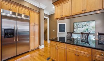 12482 ANSIN CIRCLE Dr, Potomac, MD 20854
