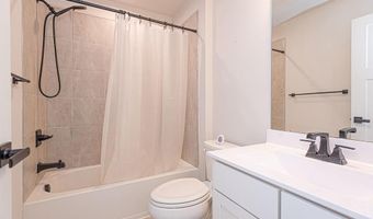 11029 AUGUSTA Ln 4, Berlin, MD 21811