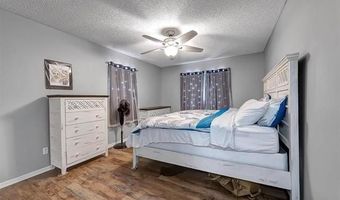5642 WEDDEL St, Dearborn Heights, MI 48125