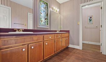 2401 Tuxedo Pl, Albany, GA 31707