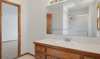 101 Sioux Dr, Berthoud, CO 80513
