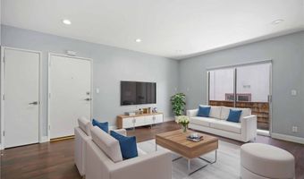 5414 Newcastle Ave 66, Encino, CA 91316