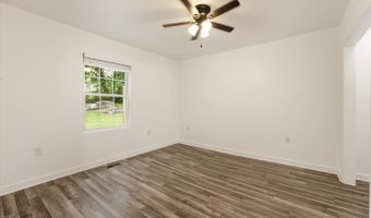 280 W Newcomen St, Alcoa, TN 37701