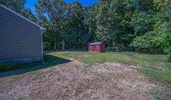 130 Austin Rd, North Kingstown, RI 02852