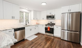 29 Glen Ridge Rd, Raymond, NH 03077