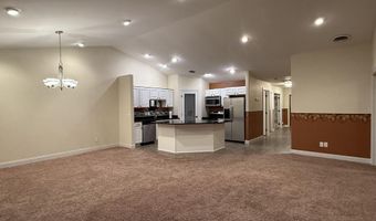 1512 Olive Dr, Aberdeen, SD 57401