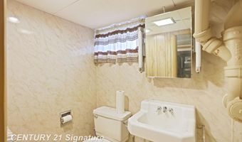3741 Tittabawassee, Saginaw, MI 48604
