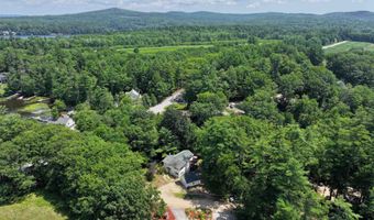 10 Belmont Dr, Barnstead, NH 03225